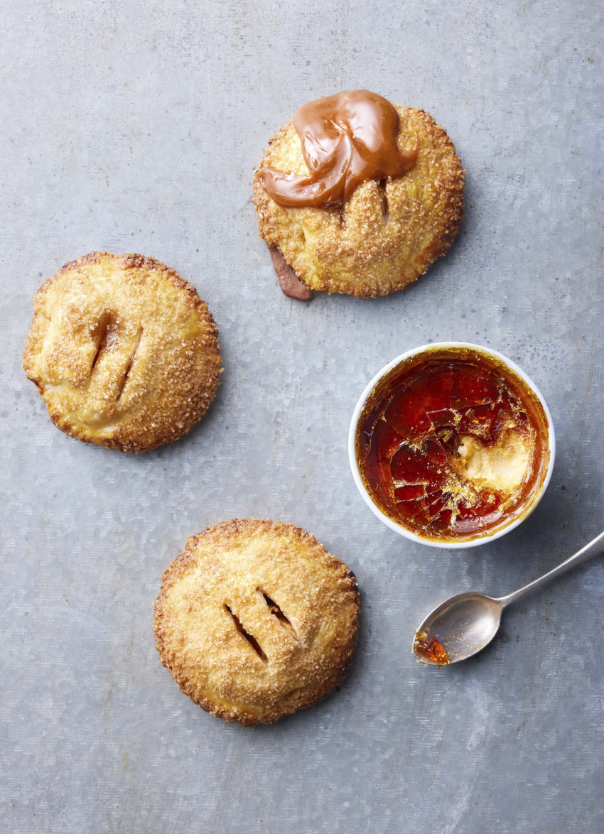 Spiced Apple Hand Pies