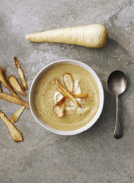 ROASTED PARSNIP AND PEAR SOUP
