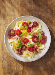 STRACCIATELLA, PROSCIUTTO AND SUMMER TOMATOES