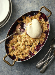 Mixed Berry, Rhubarb and White Chocolate Crumble