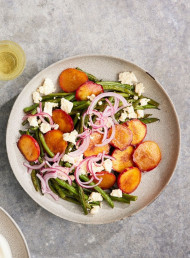 Charred Green Bean and Nectarine Salad