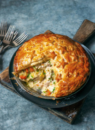 Chicken Leek and Thyme Pie