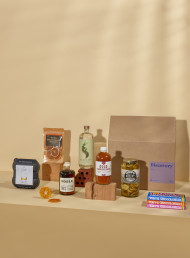 Be in to Win a Discovery Hamper from Cook & Nelson