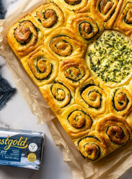 Garlic Brioche Scrolls with Baked Camembert