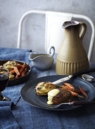 Bacon-Wrapped Fillet Steaks with Green Peppercorn Hollandaise