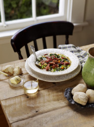 Smoked Ham Hock, Barley and Vegetable Soup 