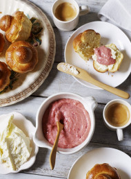 Rhubarb and Raspberry Curd 