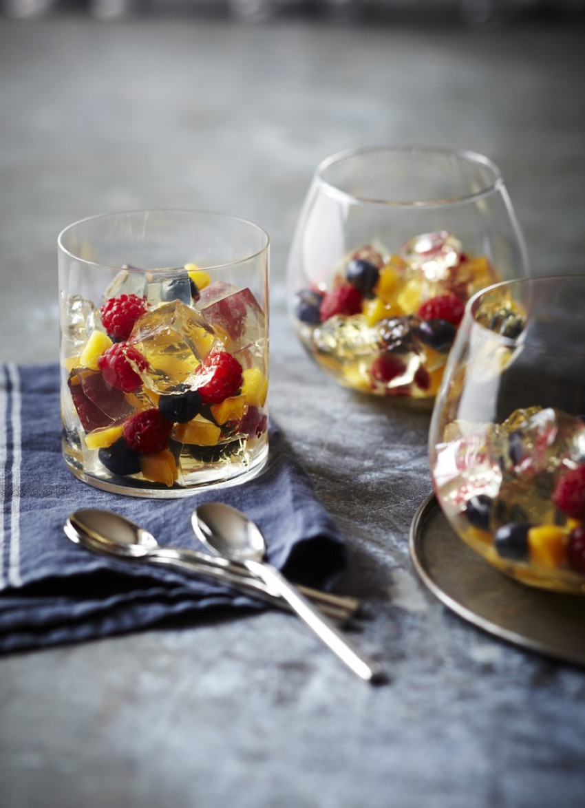 Wine Jelly Jewels with Summer Fruits
