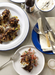 Chicken with Yoghurt, Crisp Onions and Cashew Nuts