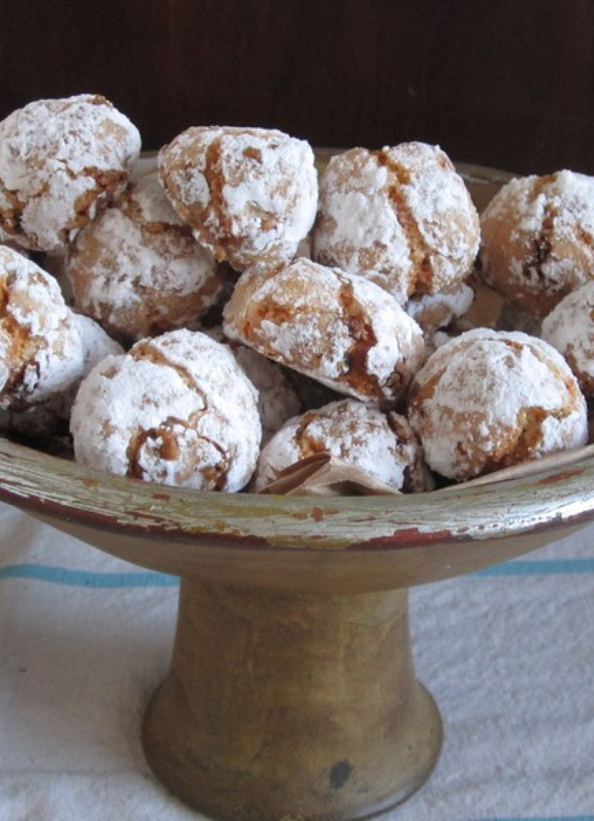 Almond and Apricot Amaretti