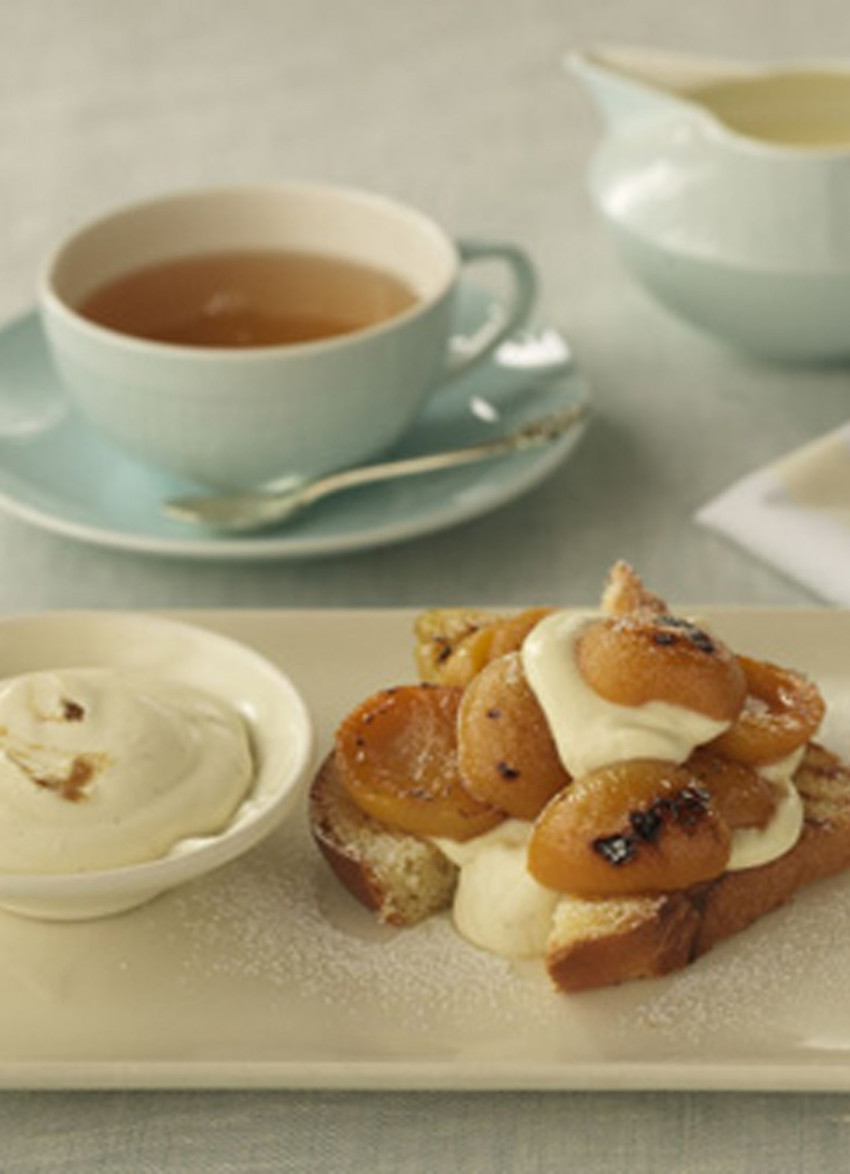 Grilled Apricot Bruschetta