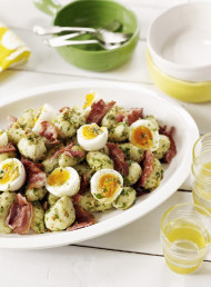 New Potato, Soft Boiled Egg and Crispy Bacon Salad 