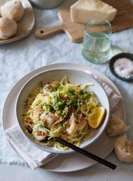Spaghetti with Lemon, Prawns and Parmesan