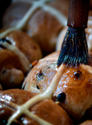 Hot for hot cross everything