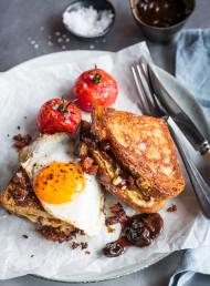 Chorizo Breakfast Toasties
