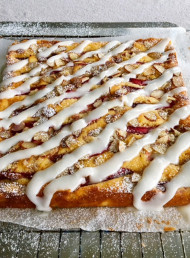 Rhubarb and Lemon Cake