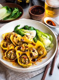 Steamed Vegetable and Ginger Wontons
