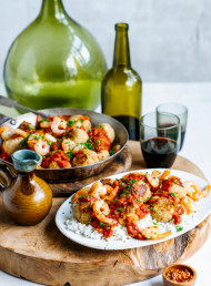 Jambalaya Chicken and Pork Balls with Spicy Sauce and Prawns