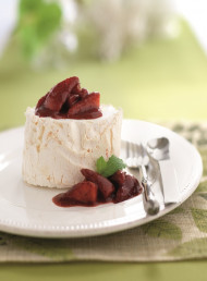 Meringue Roulade with Strawberries in Red Wine Syrup