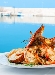 Sails' Famous Crayfish Special